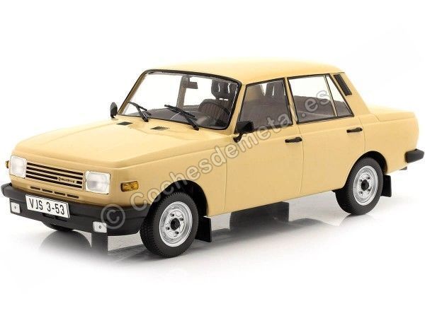 Cochesdemetal.es 1967 Wartburg 353 Beige 1:18 MC Group 18260
