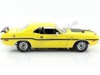 Cochesdemetal.es 1970 Dodge Challenger R/T 383 Magnum "NCIS" Amarillo/Negro 1:18 Greenlight 12845