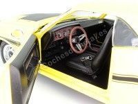 Cochesdemetal.es 1970 Dodge Challenger R/T 383 Magnum "NCIS" Amarillo/Negro 1:18 Greenlight 12845
