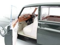 Cochesdemetal.es 1964 Rolls-Royce Phantom V Mulliner Park Ward Limousine Verde Racing 1:18 Paragon Models 38217