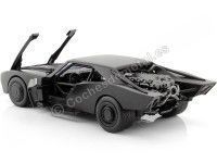 Cochesdemetal.es 2022 Batmobile Con Figura de Batman "The Batman" Negro 1:24 Jada Toys 32731/253215010