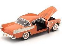 Cochesdemetal.es 1957 Studebaker Golden Hawk Coral/Blanco 1:18 Auto World AW270