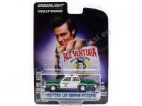 Cochesdemetal.es 1994 Ford LTD Crown Victoria "Ace Ventura Pet Detective, Hollywood Series 33" 1:64 Greenlight 44930B