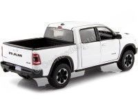 Cochesdemetal.es 2019 Dodge Ram 1500 Crew Cab Rebel Blanco 1:24 Motor Max 79358