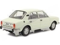 Cochesdemetal.es 1976 Skoda 105L Blanco (Skoda Color 1001) 1:18 Triple-9 1800271