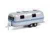 Cochesdemetal.es 1971 Caravana Airstream Double-Axle Land Yacht Safari "Hitched Homes Series 10" 1:64 Greenlight 34100A