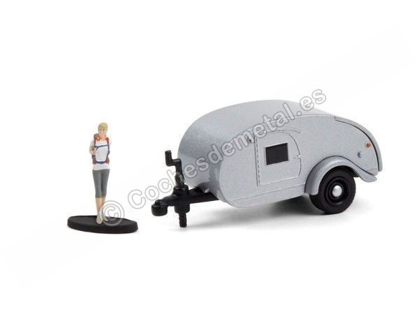 Cochesdemetal.es 1956 Caravana Teardrop Trailer + Mochilero "Hitched Homes Series 10" 1:64 Greenlight 34100F