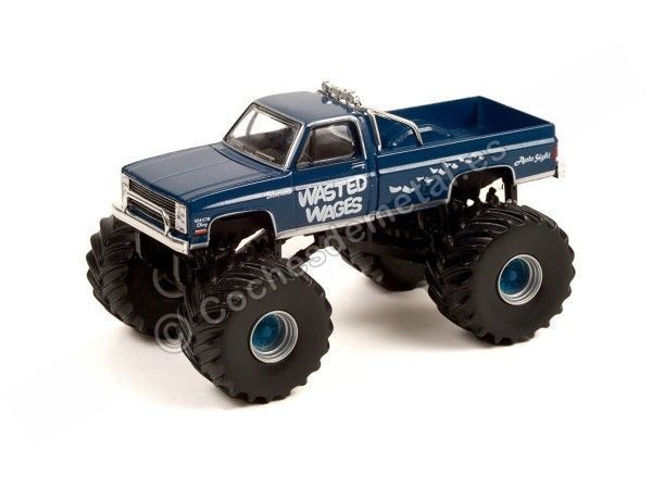 Cochesdemetal.es 1987 Chevy Silverado Monster Truck Wasted Wages "Kings of Crunch Series 10" 1:64 Greenlight 49100D