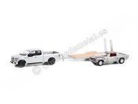 Cochesdemetal.es 2015 Ford F-150 + Trailer Canal Historia + Mustang GT Fastback "Hollywood Hitch & Tow Series 10" 1:64 Greenl...