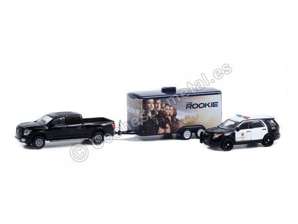 Cochesdemetal.es 2019 Nissan Titan Pro-4X + Trailer The Rookie + Ford Police Interceptor "Hollywood Hitch & Tow Series 10" 1:...