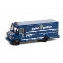 Cochesdemetal.es 2019 Furgón Step Van New York City Police Dept (NYPD) "H.D. Trucks Series 22" 1:64 Greenlight 33220C