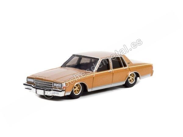 Cochesdemetal.es 1985 Chevrolet Caprice Custom Gold "California Lowriders Series 1" 1:64 Greenlight 63010C