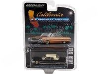 Cochesdemetal.es 1973 Cadillac Coupe DeVille Black "California Lowriders Series 1" 1:64 Greenlight 63010E