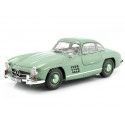 Cochesdemetal.es 1954 Mercedes-Benz 300 SL Gullwing "Alas de Gaviota" W198 Verde Metalizado 1:18 Dealer Edition B66040673