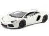 Cochesdemetal.es 2011 Lamborghini Aventador LP700-4 Blanco 1:24 Welly 24033