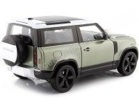 Cochesdemetal.es 2020 Land Rover Defender Verde/Blanco 1:26 Welly 24110