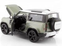 Cochesdemetal.es 2020 Land Rover Defender Verde/Blanco 1:26 Welly 24110