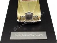 Cochesdemetal.es 1968 Rolls-Royce Phantom VI EWB Dorado/Marrón 1:43 NEO Scale Models 45341