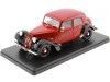 Cochesdemetal.es 1938 Citroen Traction Avant 11BL Berlina Granate/Negro 1:24 WhiteBox 124116