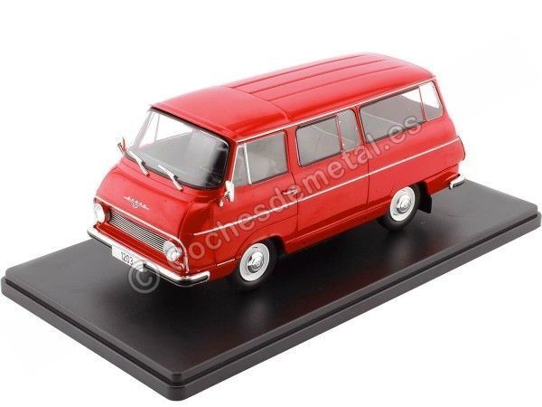 Cochesdemetal.es 1968 Skoda 1203 Microbús Rojo 1:24 WhiteBox 124122