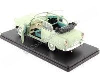 1954 Opel Olympia Rekord Verde Claro 1:24 WhiteBox 124120