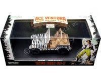 Cochesdemetal.es 1976 Jeep CJ-7 "Ace Ventura - When Nature Calls" 1:43 Greenlight 86574