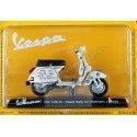 Cochesdemetal.es 1992 Vespa PX 125E- Raid Italy To Vietnam Blanco 1:18 Editorial Salvat VES0060