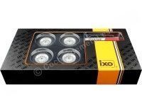 Expositor de Ruedas BBS con Dos Ejes y Cuatro Ruedas 1:18 IXO Models SET009W