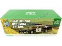 1989 Chevrolet Caprice "Police California Highway Patrol" 1:18 Greenlight 19108