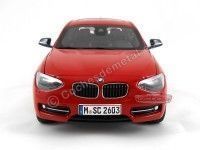 Cochesdemetal.es 2010 BMW Serie 1 (F20) Crisom Red 1:18 Paragon Models 97004