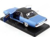 copy of 1965 Opel Diplomat A V8 Coupé Plata/Negro 1:24 WhiteBox 124082