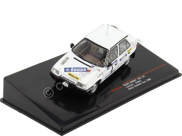 Cochesdemetal.es 1989 Skoda Favorit 136 L Nº4 Krecek/Borivoj Rallye Valasskaa Zima 1:43 IXO Models RAC407A.22