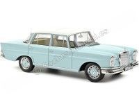 Cochesdemetal.es 1969 Mercedes-Benz 220 S (W111) Azul Claro 1:18 Norev HQ 183920