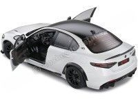 2021 Alfa Romeo Giulia GTA Blanco Trofeo 1:18 Solido S1806903