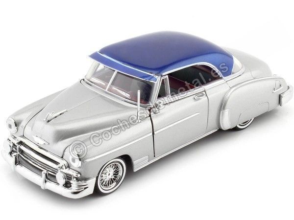 Cochesdemetal.es 1950 Chevrolet Bel Air Gris Metalizado/Azul 1:24 Motor Max 79026