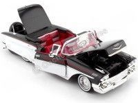 1958 Chevrolet Impala Negro/Blanco 1:24 Motor Max 79025