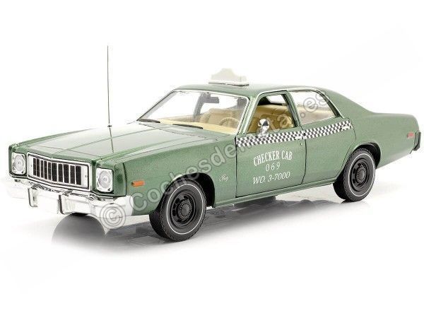 1976 Plymouth Fury Checker Cab "Beverly Hills Cop" Verde 1:18 Green...