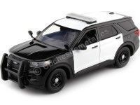 Cochesdemetal.es 2022 Ford Interceptor Utility con Defensas y Barra de Luces Blanco/Negro 1:24 Motor Max 76988