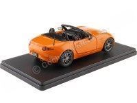 2019 Mazda MX-5 ND Naranja 1:24 WhiteBox 124178-O