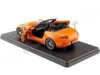 2019 Mazda MX-5 ND Naranja 1:24 WhiteBox 124178-O