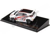 2022 Toyota GR Yaris Pandem Cusco Blanco/Rojo 1:43 IXO Models MOC32...