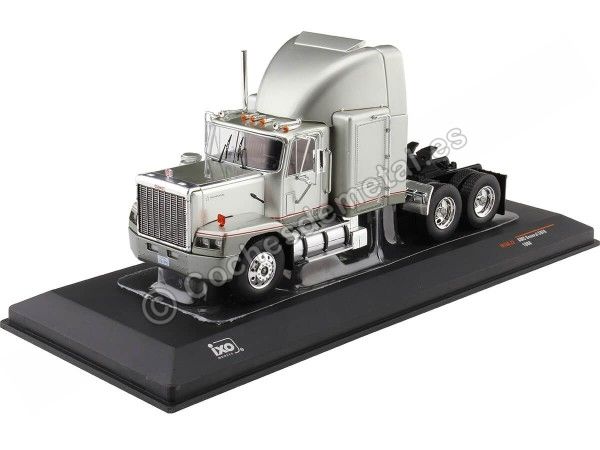 1988 Cabeza Tractora GMC General SBFA de 3 Ejes Plateado 1:43 IXO Models TR166.22