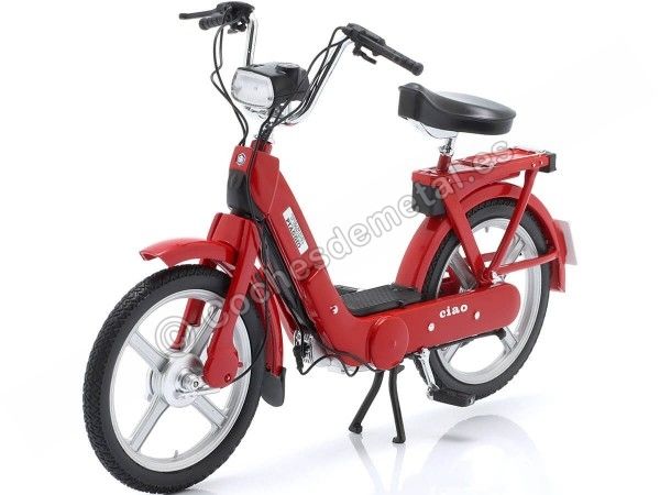 1985 Ciclomotor Vespa Piaggio Ciao Roja 1:10 50CC Legends 10031