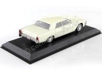 1965 Lincoln Continental Blanco 1:43 Greenlight 86328