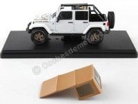 2018 Jeep Wrangler Unlimited Golden Eagle Blanco/Camel 1:43 Greenlight 86173