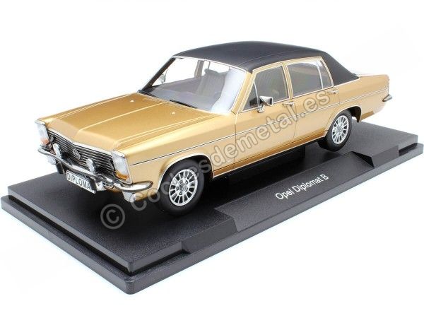 1972 Opel Diplomat B Beige Metalizado/Negro 1:18 MC Group 18335