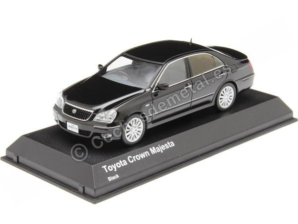 2013 Toyota Crown Majesta S210 Negro 1:43 Kyosho 03638BK