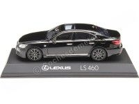 2015 Lexus LS460 F Sport (XF40) Negro 1:43 Kyosho 03659BK