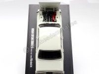 1969 Nissan Skyline 2000 GT-R (PGC10) 4 Puertas Blanco 1:43 Kyosho 05511W