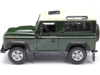 2010 Land Rover Defender 90 TDI Verde Militar 1:24 Welly 22498